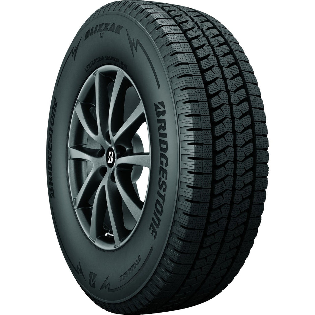 LT 2457517 121R E BRIDGESTONE BLIZZAK LT (WINTER)